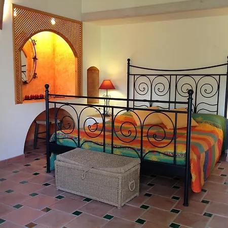 Fazendinha - - Spacious And Tranquil Πανσιόν
