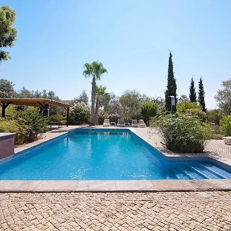 Fazendinha - - Spacious And Tranquil Ταβίρα