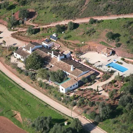 Fazendinha - - Spacious And Tranquil Ταβίρα